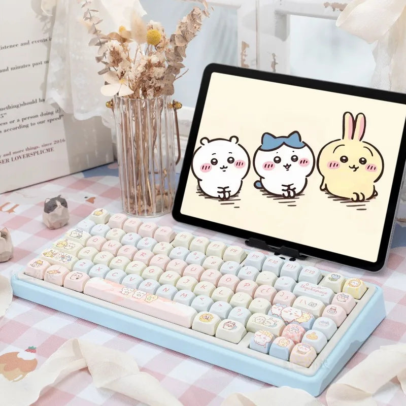 Anime Chiikawa Hachiware Usagi MOA Cute Girls PBT Mechanical Keyboard Kawaii Lovely Send To Friends Birthday Gift New Decoration