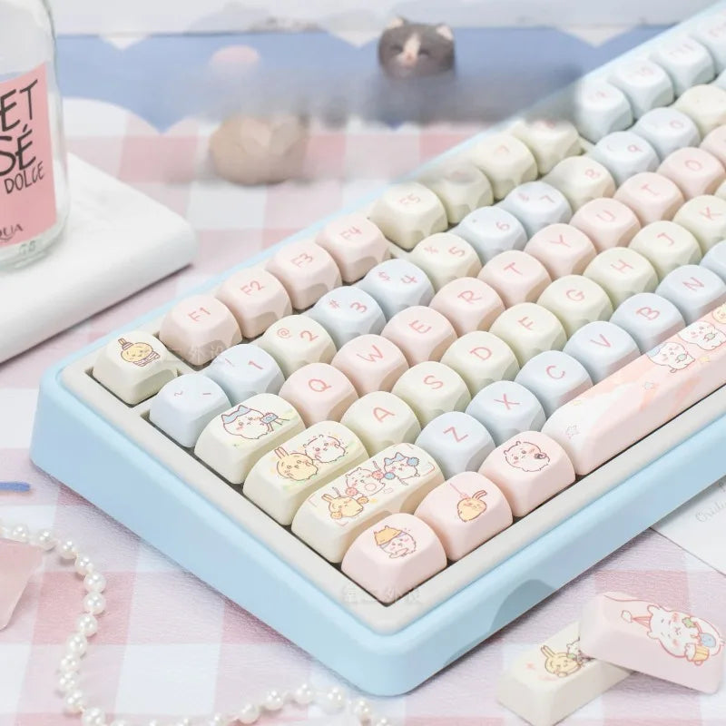 Anime Chiikawa Hachiware Usagi MOA Cute Girls PBT Mechanical Keyboard Kawaii Lovely Send To Friends Birthday Gift New Decoration